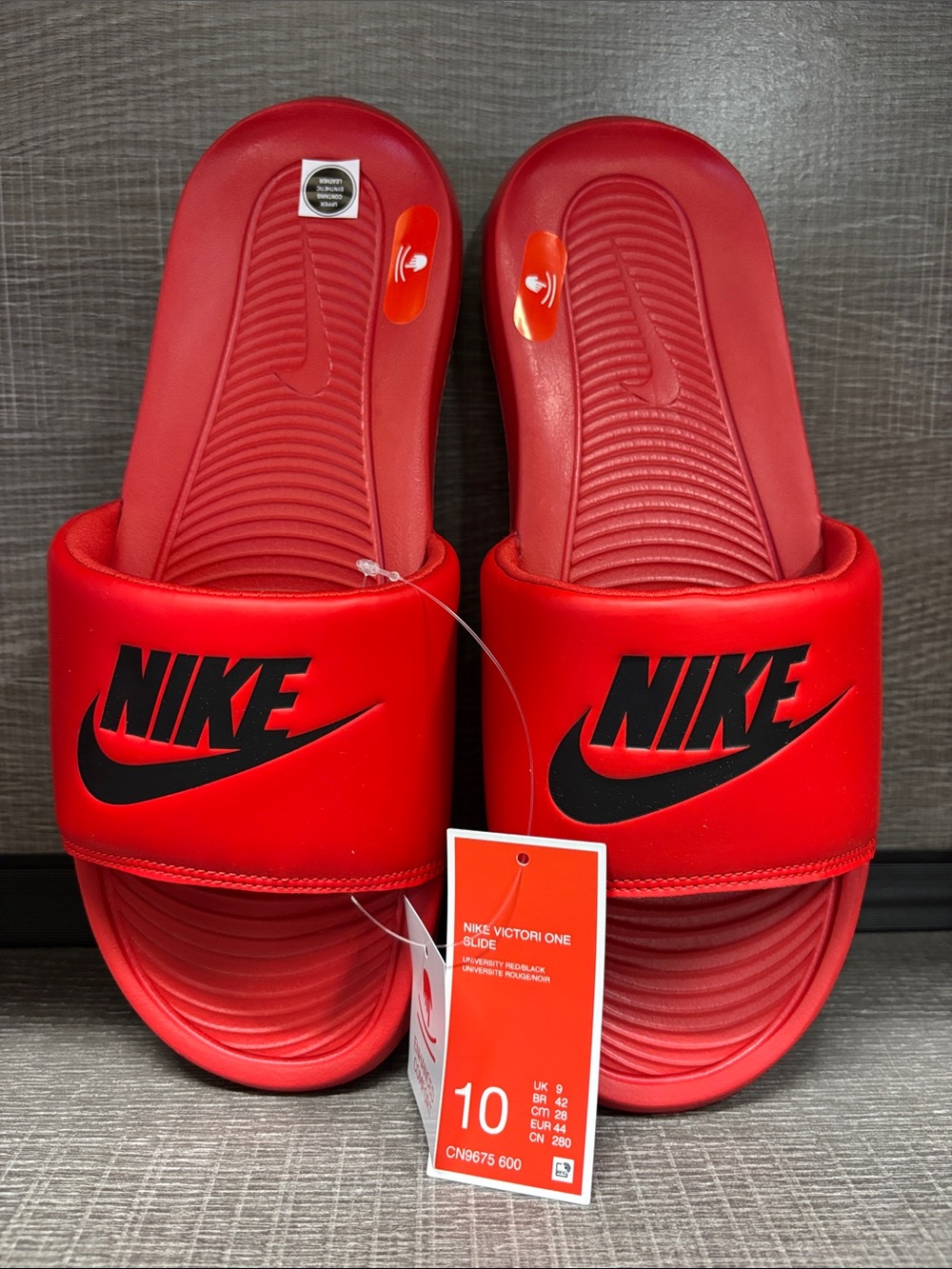 Men's Nike Victori One Slides/Sandals (Red) - Size 10